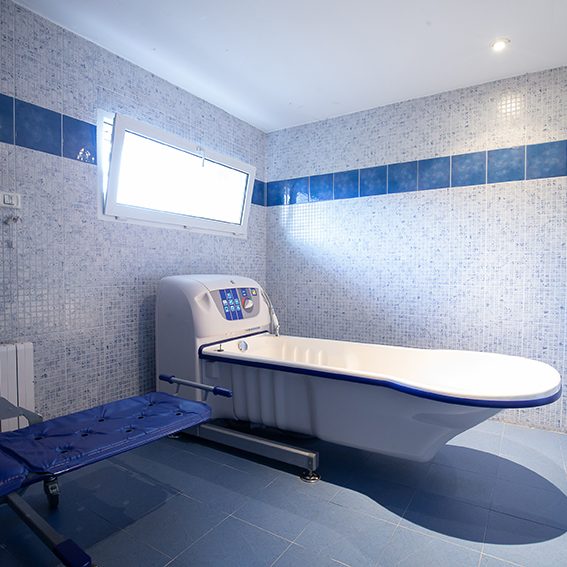 Habitaciones y baños